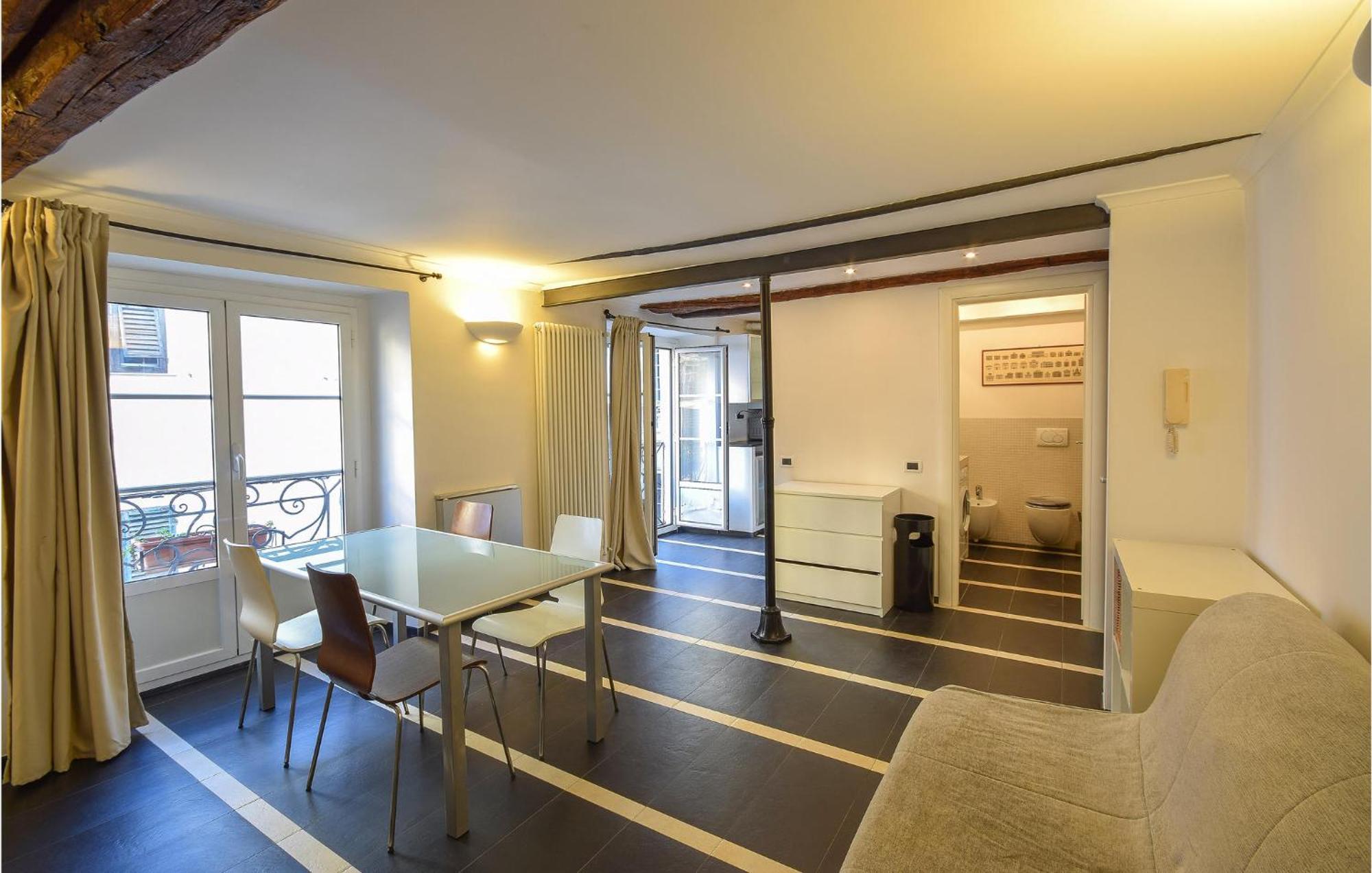 Beautiful Apartment In Genova With Kitchenette Ngoại thất bức ảnh